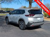 Used 2022 Nissan Rogue SV image 3