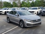 Certified 2024 Volkswagen Jetta SE image 3