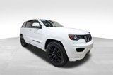 Used 2018 Jeep Grand Cherokee Altitude image 6