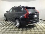 Used 2017 Volvo XC90 T6 Momentum w/ Vision Package image 5