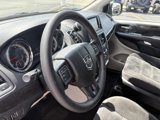 Used 2019 Dodge Grand Caravan SE w/ UConnect Hands-Free Group image 5