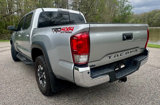 Used 2017 Toyota Tacoma TRD Off-Road image 4