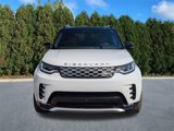 Used 2024 Land Rover Discovery Metropolitan Edition image 2
