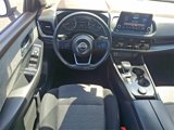 Used 2022 Nissan Rogue SV image 2