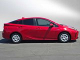 Used 2020 Toyota Prius L Eco image 2