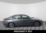 Used 2017 Honda Accord EX-L image 2