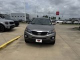 Used 2013 Kia Sorento LX w/ Value Pkg image 4