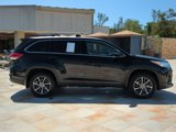 Used 2019 Toyota Highlander XLE image 4