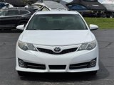 Used 2014 Toyota Camry L image 2