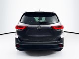 Used 2019 Toyota Highlander XLE image 6