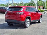 New 2025 Jeep Compass Sport w/ Mopar Graphics Package image 3