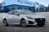 Used 2023 Nissan Altima 2.5 SV image 2