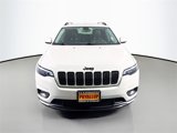 Used 2019 Jeep Cherokee Latitude Plus image 2