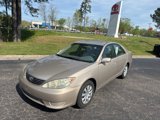 Used 2005 Toyota Camry XLE image 2
