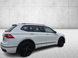 Used 2024 Volkswagen Tiguan SE R-Line image 5