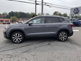 Certified 2023 Volkswagen Taos SE w/ Panoramic Sunroof Package image 4
