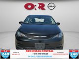Used 2022 Chrysler Voyager LX image 2