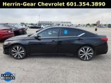 Used 2022 Nissan Altima 2.0 SR image 2