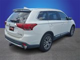 Used 2017 Mitsubishi Outlander SE image 4