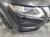 Used 2018 Nissan Rogue SV image 3