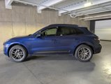 Certified 2022 Porsche Macan image 2