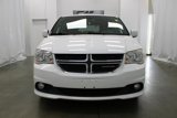 Used 2019 Dodge Grand Caravan SXT image 2