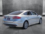Used 2017 Ford Fusion SE w/ Fusion SE Technology Package image 5