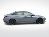 Certified 2021 Hyundai Elantra SEL w/ Convenience Package image 2