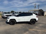 Used 2024 Jeep Compass Latitude w/ Altitude Special Edition image 2