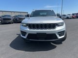 New 2025 Jeep Grand Cherokee Laredo w/ Luxury Tech Group I image 2
