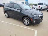 Used 2023 Chevrolet Equinox LT image 3
