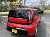 Used 2016 Kia Soul + image 4