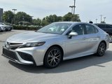 Used 2023 Toyota Camry SE image 3