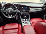 Used 2023 Alfa Romeo Giulia Veloce image 4