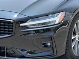 Certified 2022 Volvo S60 B5 Momentum w/ Premium Package image 5