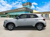 New 2025 Hyundai Venue SE image 3