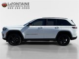 Used 2023 Jeep Grand Cherokee Limited w/ Black Appearance Package image 4