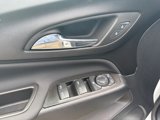 Used 2023 Chevrolet Equinox RS image 2