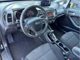 Used 2017 Kia Forte LX image 2