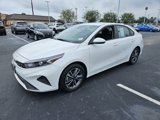 Used 2023 Kia Forte LXS image 3