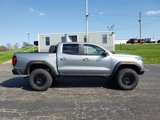 New 2024 GMC Canyon AT4X w/ AT4X AEV Edition image 3