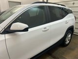 Used 2023 GMC Terrain SLE w/ Driver Convenience Package image 6