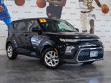 Used 2022 Kia Soul LX w/ Technology Package image 2
