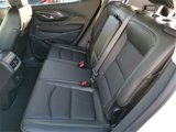 Used 2022 GMC Terrain SLT w/ Infotainment Package II image 2