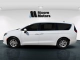 Used 2023 Chrysler Voyager LX image 6