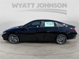 New 2025 Hyundai Elantra Blue image 2