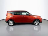 Used 2022 Kia Soul LX w/ Technology Package image 5