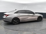 Used 2023 Hyundai Elantra SEL image 6