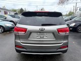 Used 2017 Kia Sorento EX image 6