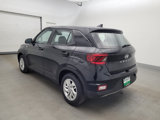 Used 2021 Hyundai Venue SE image 5